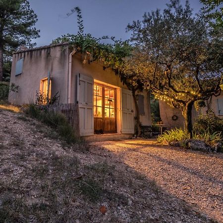 La Petite Maison Vaugines Екстериор снимка